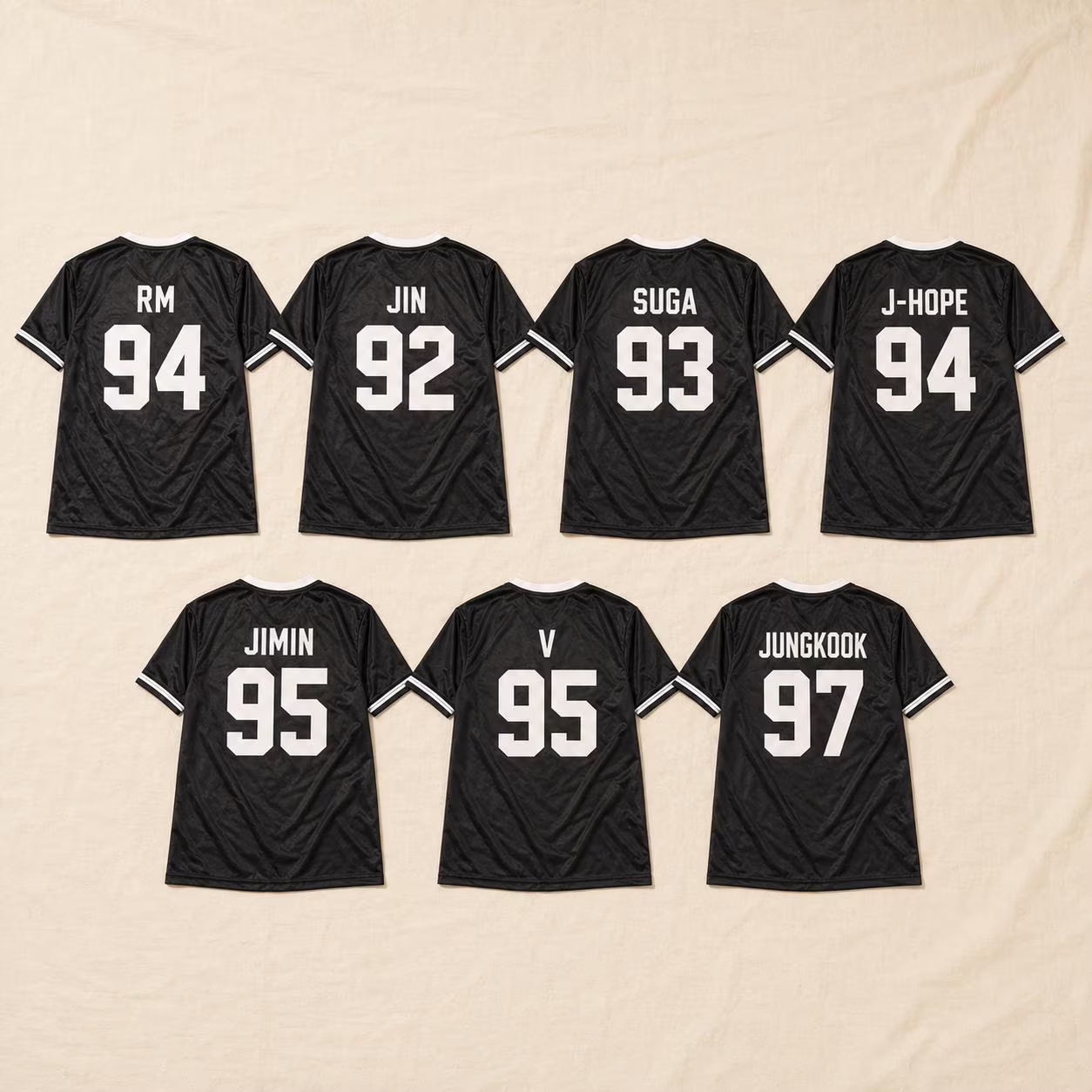 Maillot de foot BTS — dos des membres (nom & numéro)