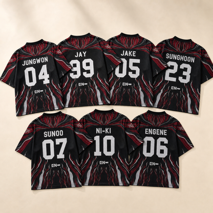 Toutes les variantes au dos — Jungwon 04, Jay 99, Jake 05, Sunghoon 23, Sunoo 07, Ni-ki 10, ENGENE 06